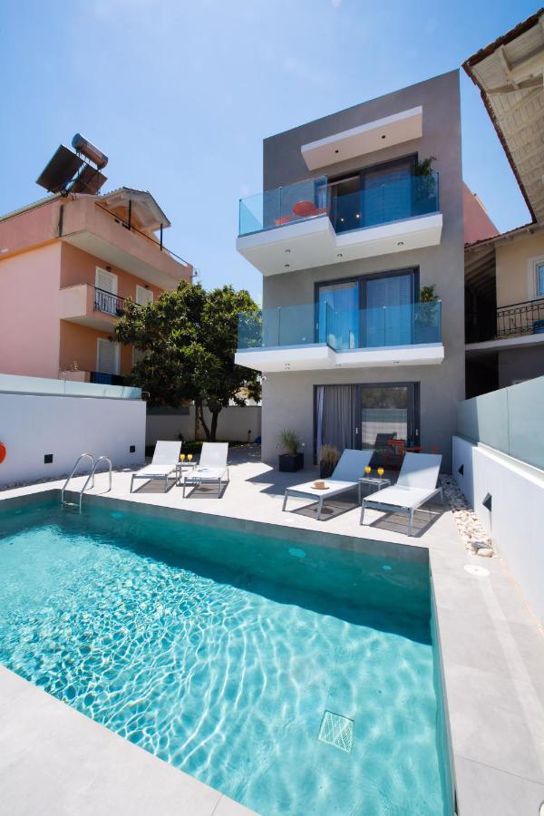 Azul Apartments Nydri  Eksteriør billede